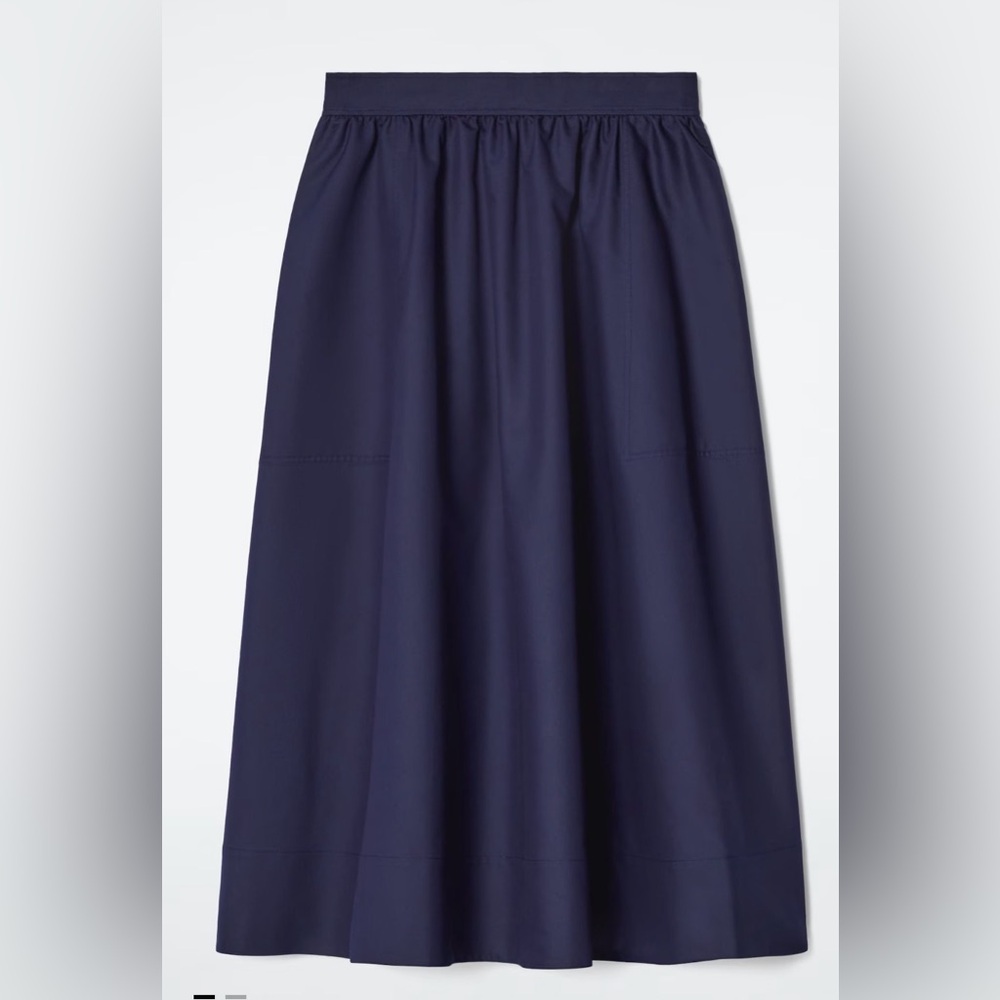 COS A-Line midi skirt. Navy. Size 10. Excellent condition. Price is negotiable:) - Picture 3 of 6